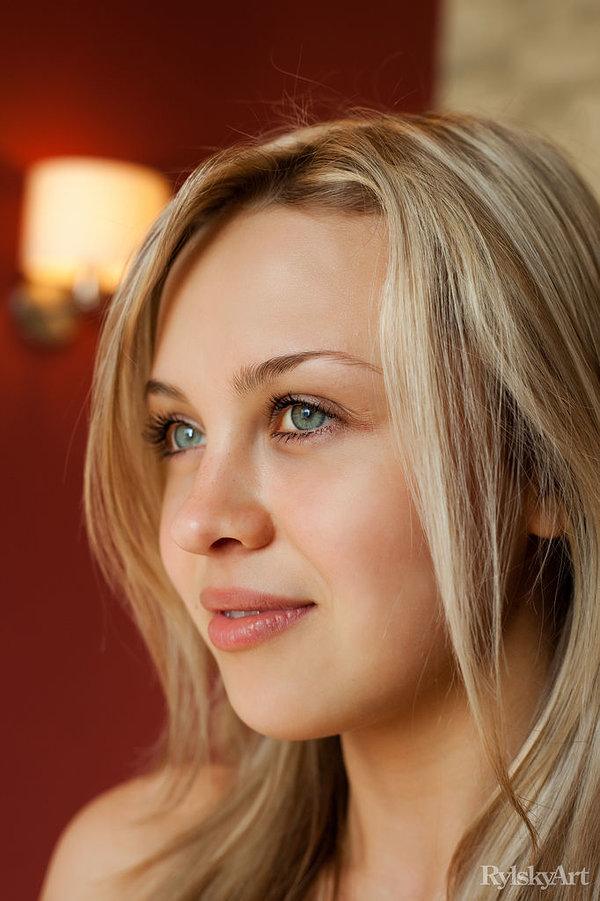 Екатерина, 25